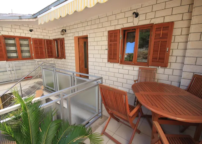 Apartman With Wifi - 7563 Split